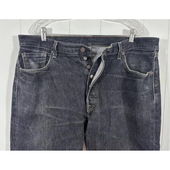 VTG Levis 501 Jeans Men’s 40x32 Black Regular Straight Leg Button Fly Dark Wash - Picture 2 of 10